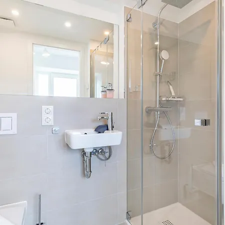 Prora - Ferienwohnung Mit Privater Dachterrasse Und Ostseeblick - Meerblick Apartmán *